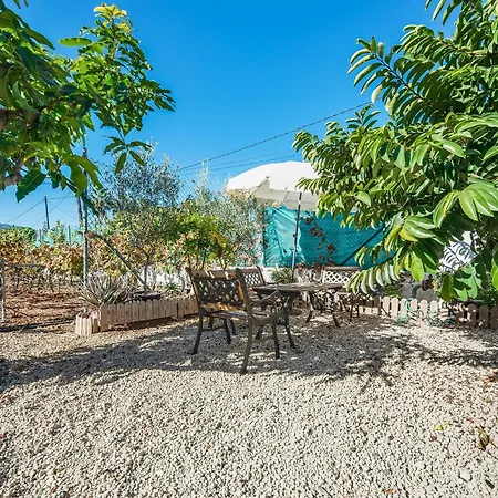 Apartment Vinas 2 *